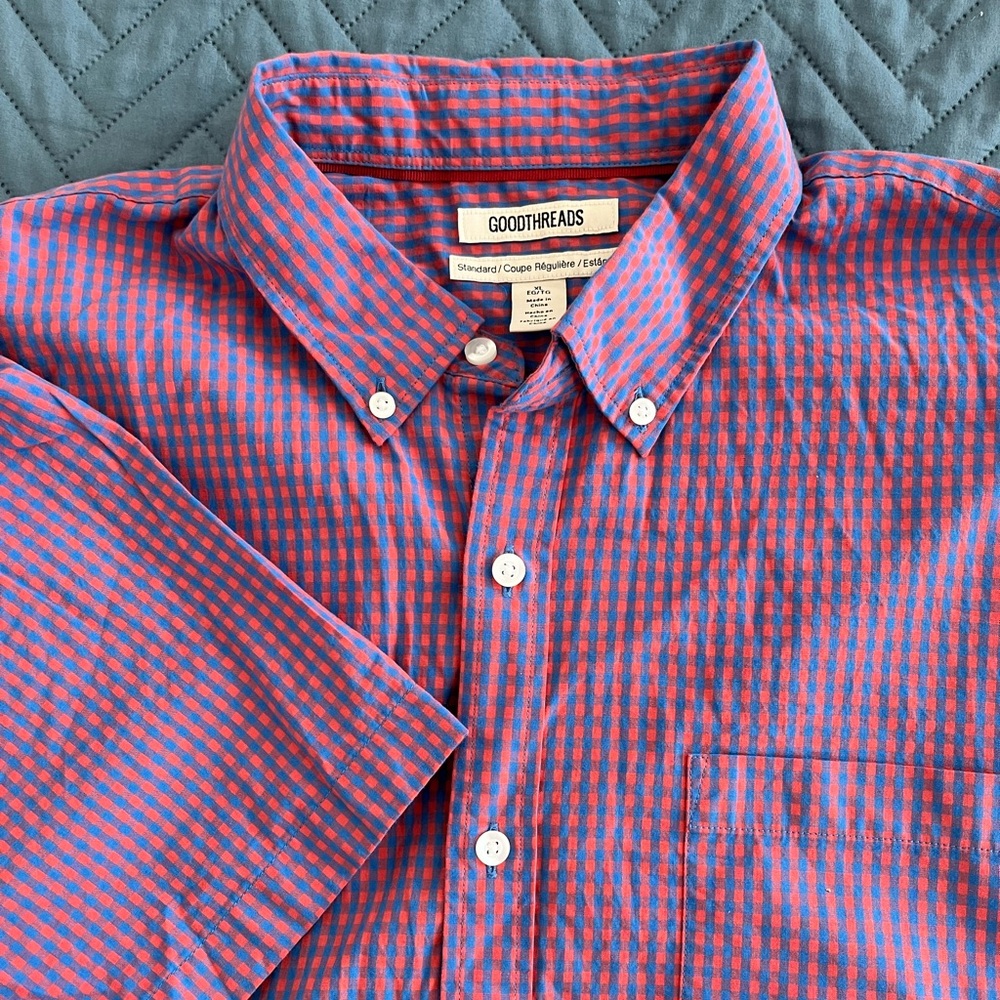 Goodthreads men’s short sleeve button down shirt, size XL